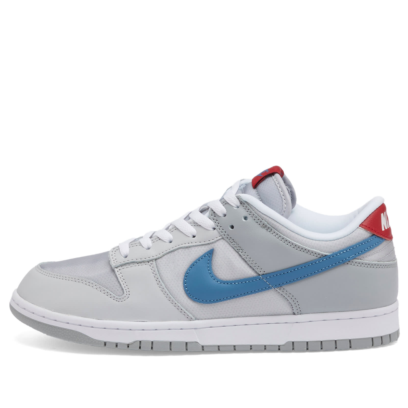 Nike Dunk Low Qs Sneaker Aegean Storm / Neutral Grey / Gym Red
