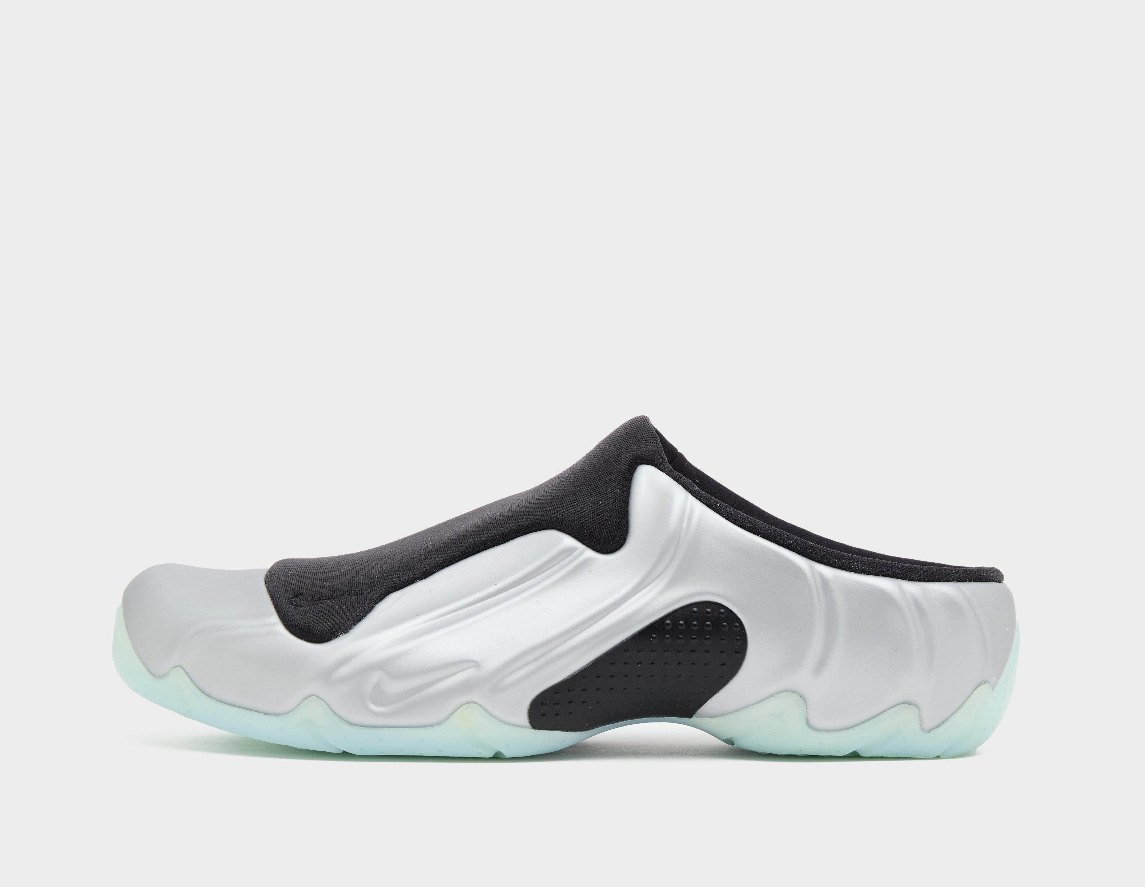 Nike Clogposite Silver