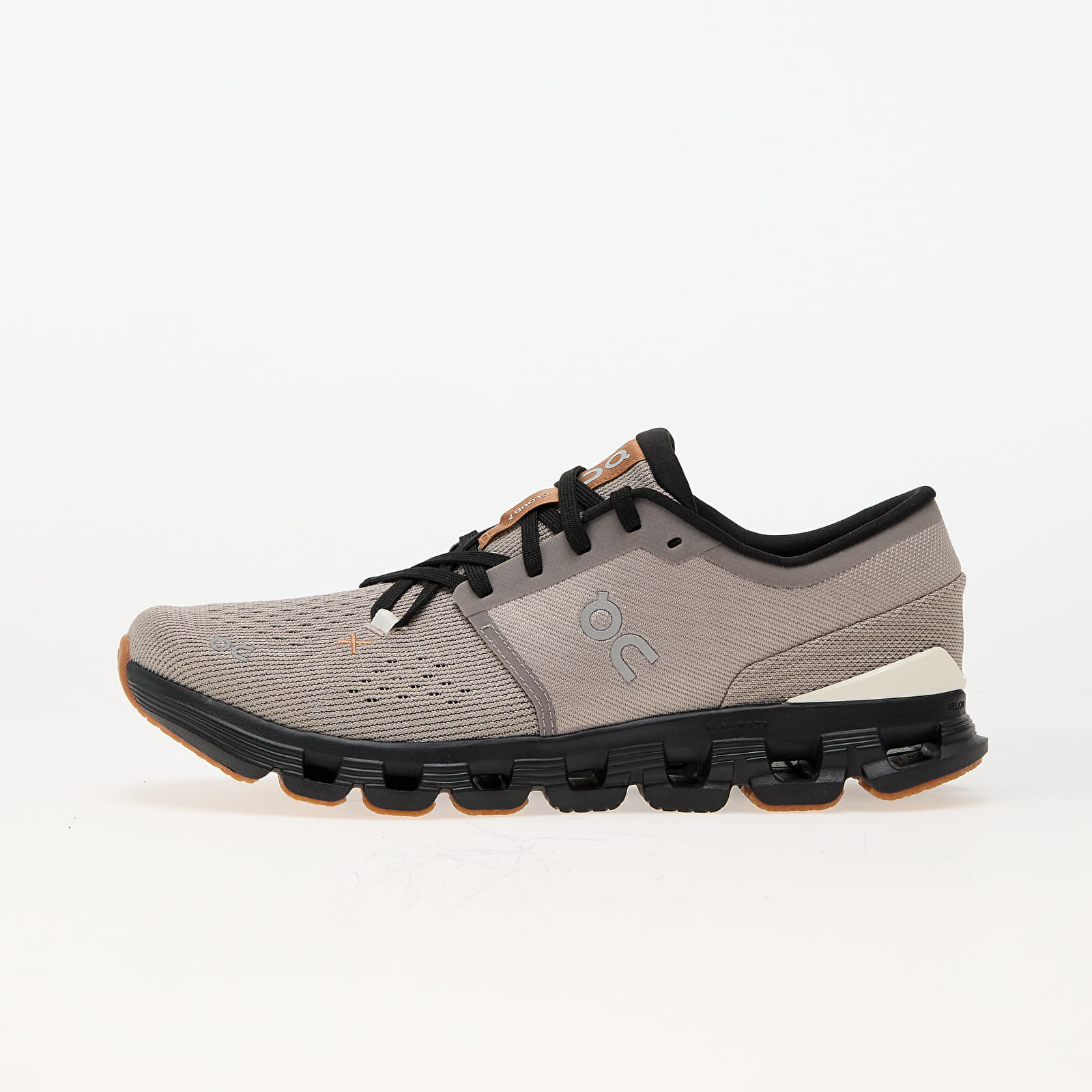 On M Cloud X 4 Fog / Black